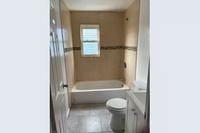 784 S 19th St #2, Newark, NJ 07104 - Photo 9