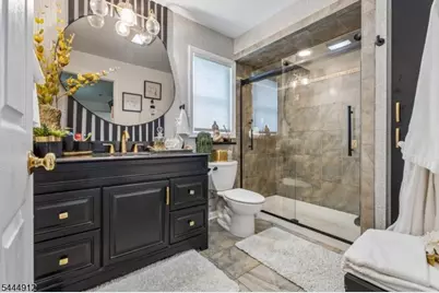 19 Willie St, Haledon, NJ 07508 - Photo 17
