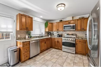19 Willie St, Haledon, NJ 07508 - Photo 13
