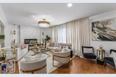 19 Willie St, Haledon, NJ 07508 - Photo 5