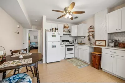 52 Pitman Ave #3I, Neptune Township, NJ 07756 - Photo 3