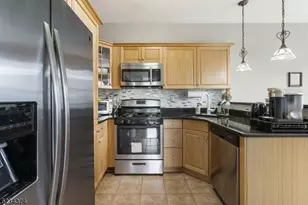 118 George Russell Way, Clifton, NJ 07013 - Photo 7