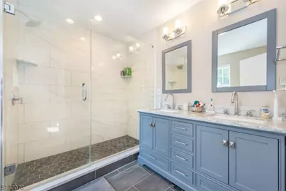 6 Elm St #10, Madison, NJ 07940 - Photo 15