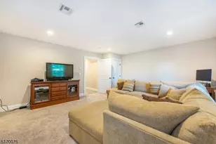 6 Elm St, Madison, NJ 07940 - Photo 9