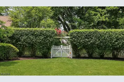 8 Cummings St, Cranford Township, NJ 07016 - Photo 39
