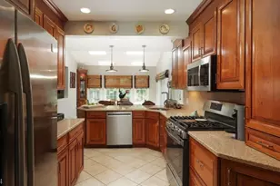 8 Cummings St, Cranford Township, NJ 07016 - Photo 13