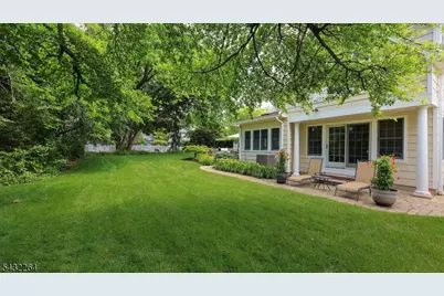 8 Cummings St, Cranford Township, NJ 07016 - Photo 43