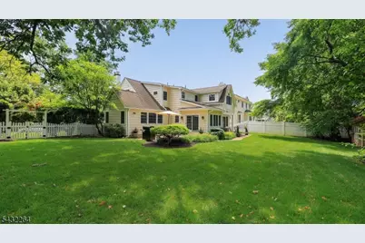 8 Cummings St, Cranford Township, NJ 07016 - Photo 41