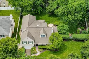 8 Cummings St, Cranford Township, NJ 07016 - Photo 3