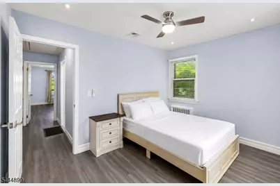 140 N Farview Ave, Paramus, NJ 07652 - Photo 17