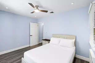 140 N Farview Ave, Paramus, NJ 07652 - Photo 15
