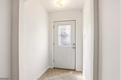 174 Orient St, Bayonne, NJ 07002 - Photo 5