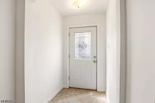 174 Orient St, Bayonne, NJ 07002 - Photo 5