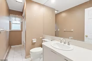 485 Lake Shore Dr, Parsippany, NJ 07054 - Photo 25