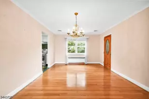 515 Yorktown Rd, Union Township, NJ 07083 - Photo 5