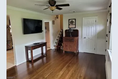 112 Sand Rd, Fairfield, NJ 07004 - Photo 3