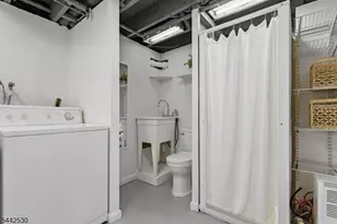 48 Claremont Ave, Bloomfield, NJ 07003 - Photo 31