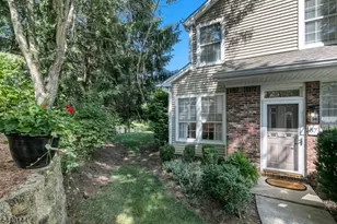 37 High Pond Ln, Bedminster Township, NJ 07921 - Photo 3
