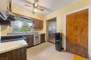 525 Page Terrace, South Orange, NJ 07079 - Photo 5