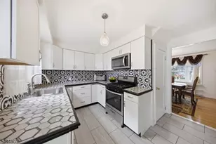15 Spruce Pl, Denville, NJ 07834 - Photo 11