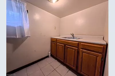 69 Wagner Pl, Irvington, NJ 07111 - Photo 23