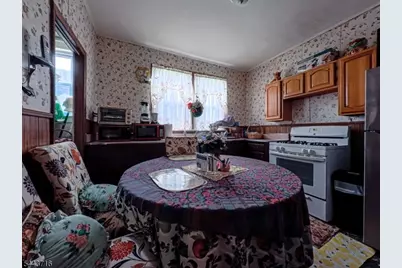 69 Wagner Pl, Irvington, NJ 07111 - Photo 5