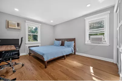 29 Laurel Ave, Livingston, NJ 07039 - Photo 15