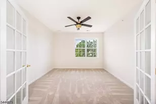8421 Warren's Way, Wanaque, NJ 07465 - Photo 17