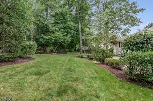 62 Candlewood Dr, New Providence, NJ 07974 - Photo 21
