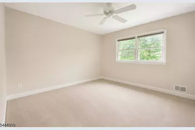 303 Cherry Valley Road, Montgomery Township, NJ 08540 - Photo 31