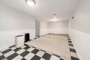 303 Cherry Valley Rd, Montgomery Township, NJ 08540 - Photo 35