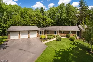 303 Cherry Valley Rd, Montgomery Township, NJ 08540 - Photo 3