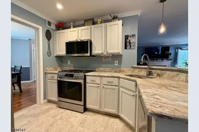 20 Winding Brook Ln, Jefferson Township, NJ 07438 - Photo 7