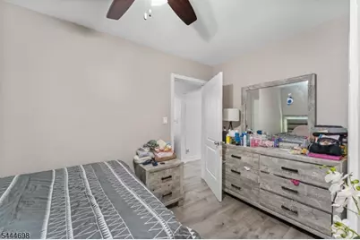 235 Pine St, Elizabeth, NJ 07206 - Photo 11