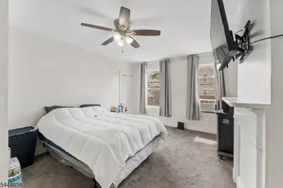 235 Pine St, Elizabeth, NJ 07206 - Photo 15