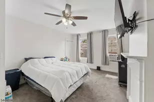 235 Pine St, Elizabeth, NJ 07206 - Photo 15