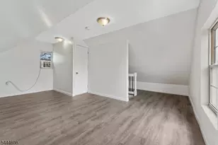 235 Pine St, Elizabeth, NJ 07206 - Photo 21