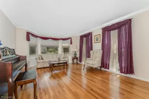 8 Kilmer Dr, Hillsborough Township, NJ 08844 - Photo 5