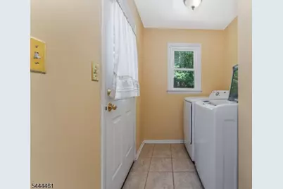 8 Kilmer Dr, Hillsborough Township, NJ 08844 - Photo 19