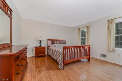 8 Kilmer Dr, Hillsborough Township, NJ 08844 - Photo 31