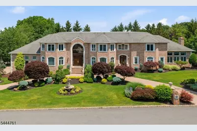 1 Wimbledon Court, Cedar Grove, NJ 07009 - Photo 3
