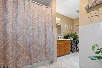 49 Hillcrest Dr, Liberty Township, NJ 07838 - Photo 37