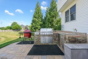 13 Matrick Ct, Hillsborough Township, NJ 08844 - Photo 5