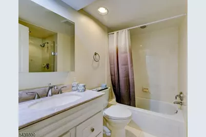 187 Terrace Dr #187, Chatham Township, NJ 07928 - Photo 9