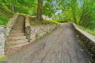 157 W Lindsley Rd, Cedar Grove, NJ 07009 - Photo 5