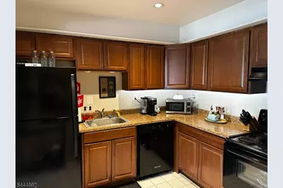 520 Turnpike C #218, Pequannock Township, NJ 07444 - Photo 3
