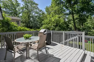 9 Midway Dr, Livingston, NJ 07039 - Photo 33