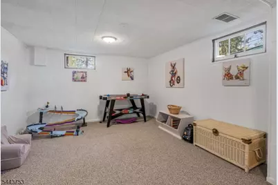 9 Midway Dr, Livingston, NJ 07039 - Photo 23