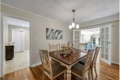 9 Midway Dr, Livingston, NJ 07039 - Photo 9