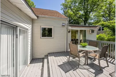 9 Midway Dr, Livingston, NJ 07039 - Photo 31